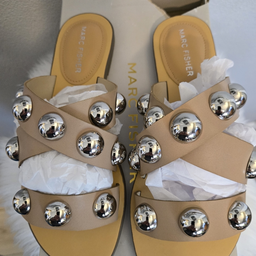 Marc Fisher Bryte 2 Sandal - Picture 3 of 9